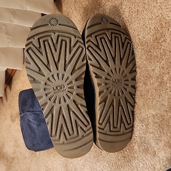 UGG Classic Tall Boots - Picture 10 of 15